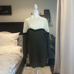 Vici’s tunic neck sweater